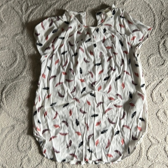 H&m top super cute needs a little ironing love - Picture 1 of 2